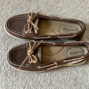 Sperry top sider shoes